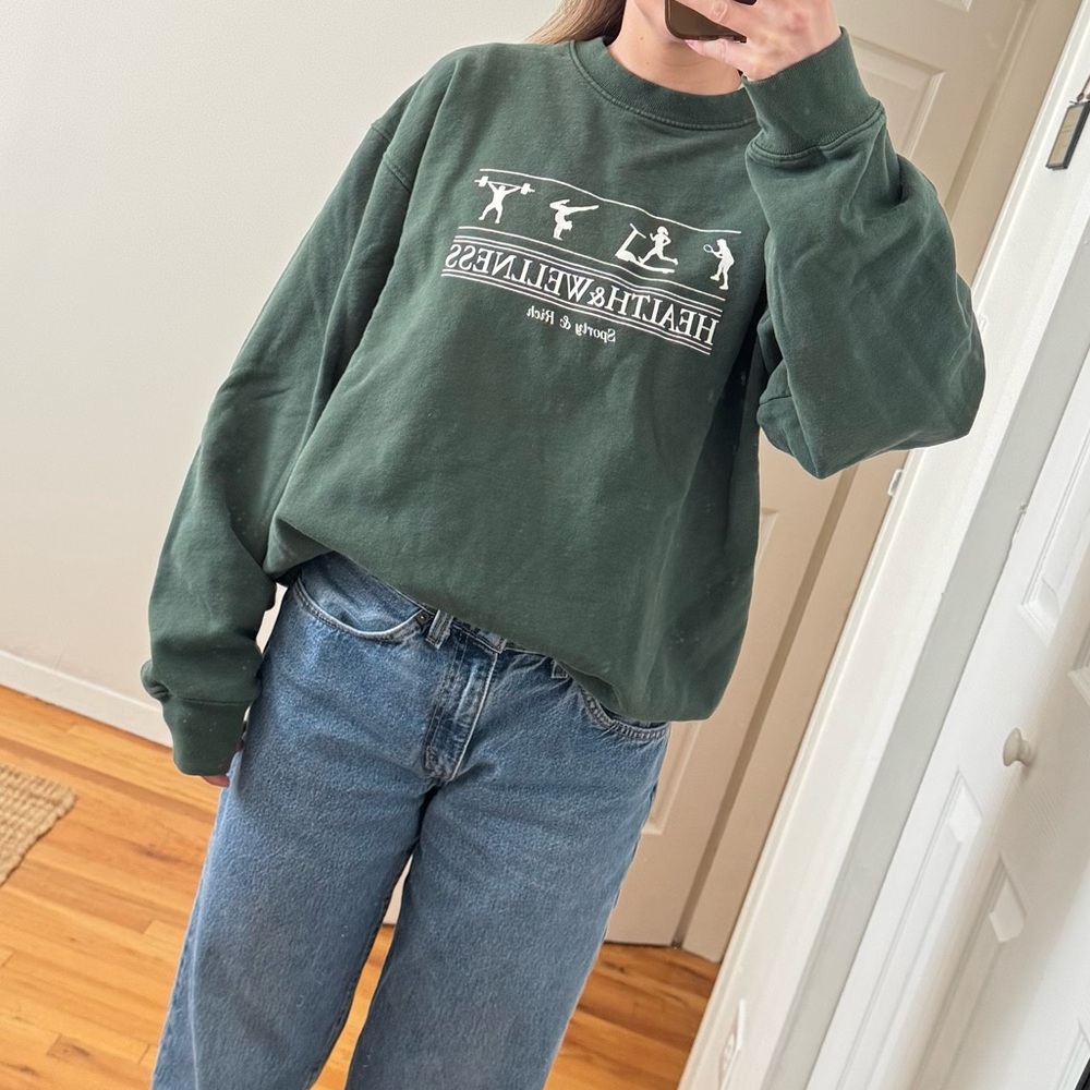 Sporty & Rich Health & Wellness Sweatshirt